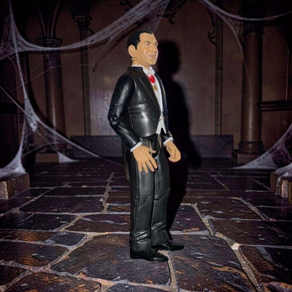 2003 Jakks Universal Studios Monsters Bela Lugosi Dracula Action Figure 6.5” A53 - Picture 5 of 6